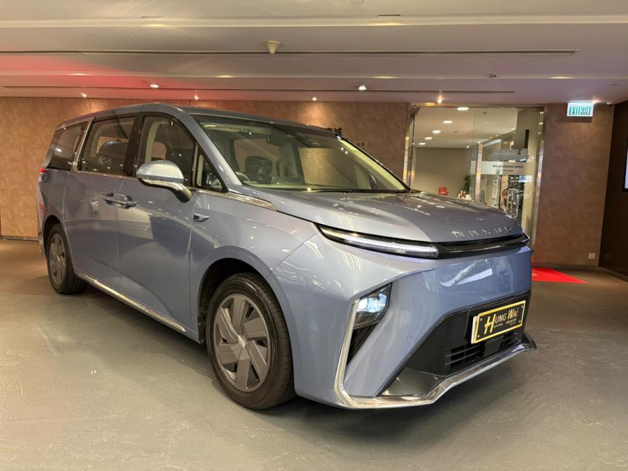 MAXUS  上汽大通 Mifa 9 Premium